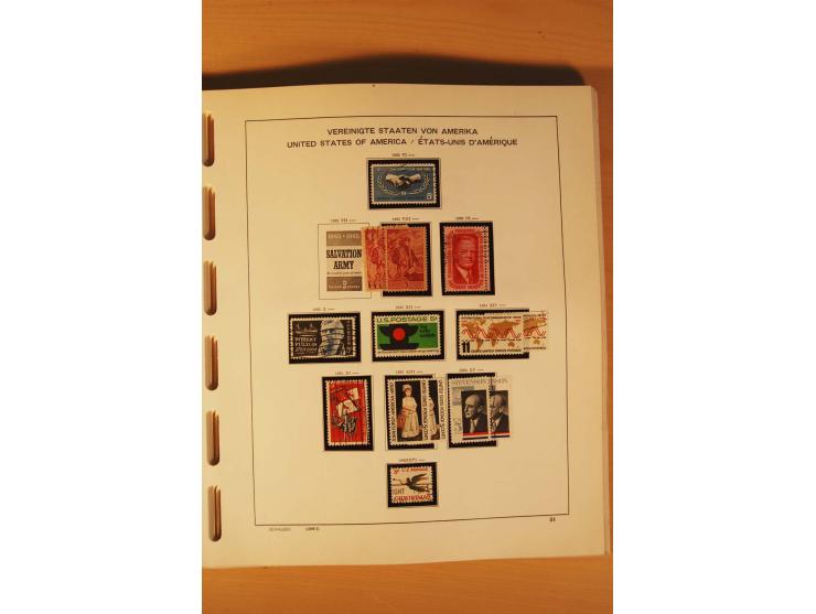 1847/1979, sehr schöne hauptsächlich gestempelte Sammlung mit einer Vielzahl an besseren Werten, dabei Mi.-Nr. 1 gestempelt, 