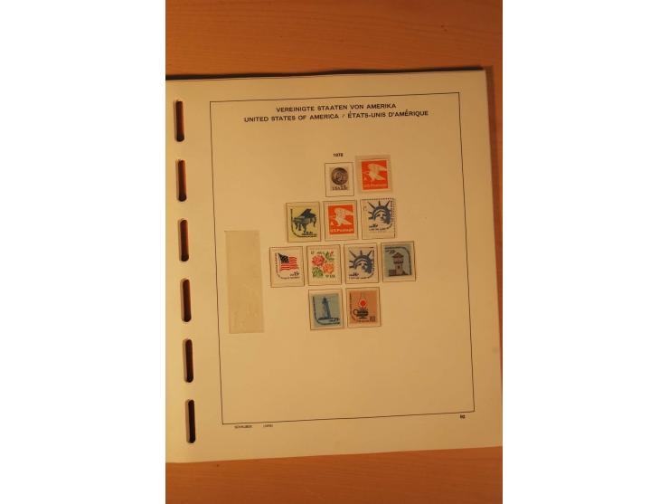 1847/1979, sehr schöne hauptsächlich gestempelte Sammlung mit einer Vielzahl an besseren Werten, dabei Mi.-Nr. 1 gestempelt, 