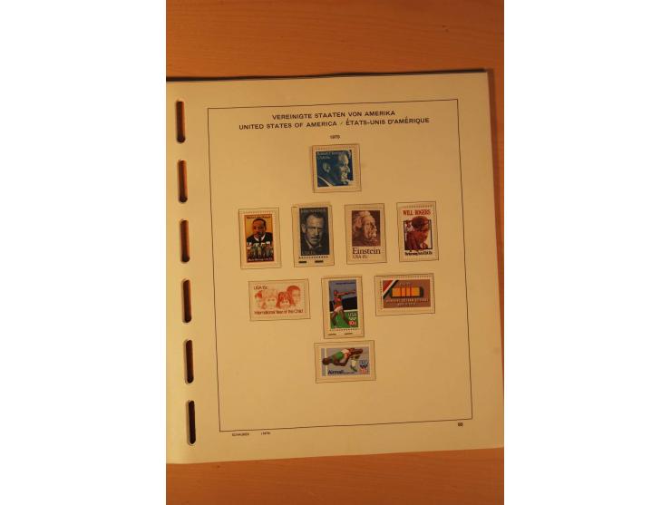1847/1979, sehr schöne hauptsächlich gestempelte Sammlung mit einer Vielzahl an besseren Werten, dabei Mi.-Nr. 1 gestempelt, 