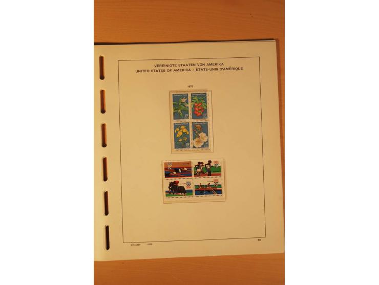 1847/1979, sehr schöne hauptsächlich gestempelte Sammlung mit einer Vielzahl an besseren Werten, dabei Mi.-Nr. 1 gestempelt, 