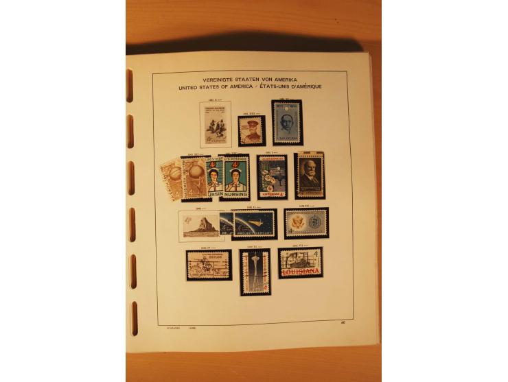 1847/1979, sehr schöne hauptsächlich gestempelte Sammlung mit einer Vielzahl an besseren Werten, dabei Mi.-Nr. 1 gestempelt, 