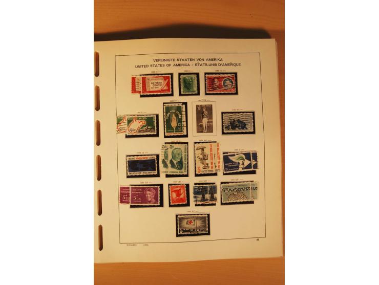 1847/1979, sehr schöne hauptsächlich gestempelte Sammlung mit einer Vielzahl an besseren Werten, dabei Mi.-Nr. 1 gestempelt, 