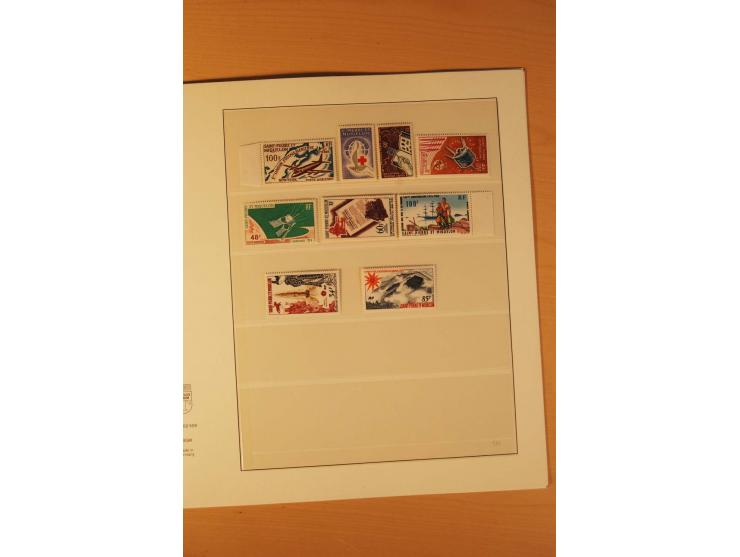 1862/1985 (ca.), ungebrauchte, postfrische und gestempelte Zusammenstellung mit etlichen Briefen und Ganzsachen von Costa Ric