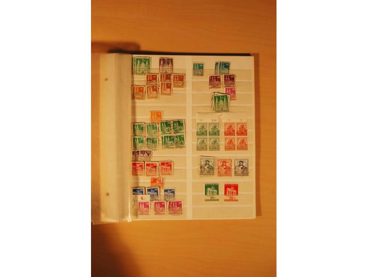 1859/1980 (ca.), postfrischer, ungebrauchter und gestempelter Posten, dabei Sammlung Bund mit Posthorn, Berlin mit Bl.1, Fran