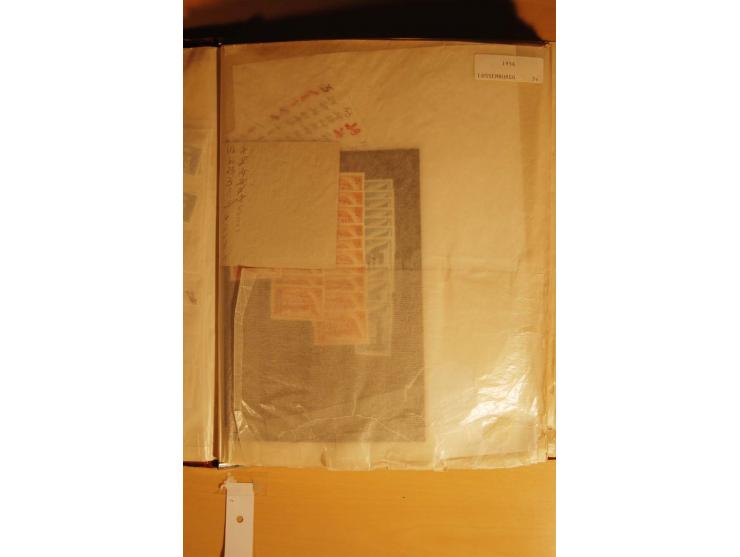 1956/92, riesiger postfrischer Bestand, dabei kpl. Jahrgänge, Bogen und Bogenteile, Kleinbogen, Blocks, Markenheftchen etc. (