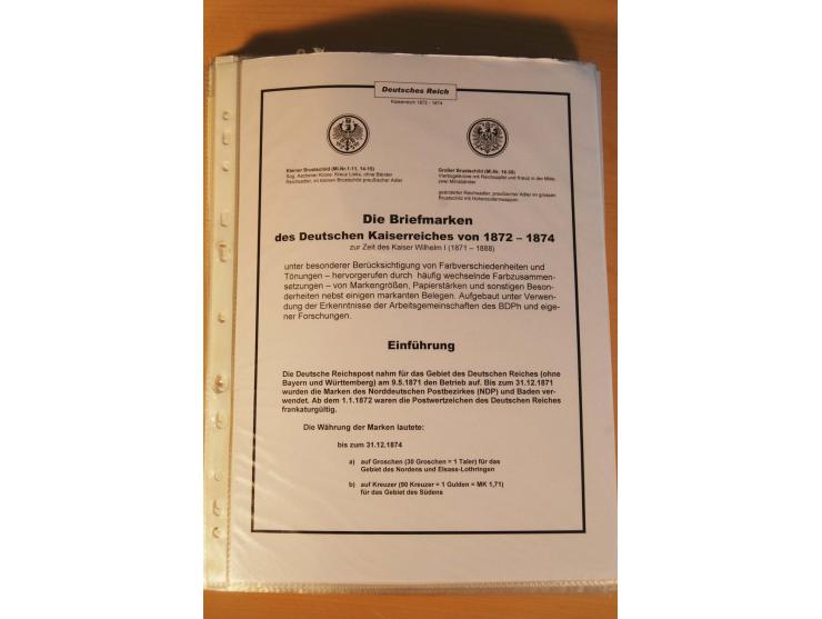 1872/75, Brustschilde-Spezialsammlung: auf 128 Blättern ausstellungsmäßig aufgezogen und beschriftet, dabei gute Einzelfranka