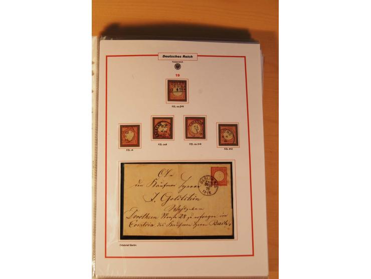1872/75, Brustschilde-Spezialsammlung: auf 128 Blättern ausstellungsmäßig aufgezogen und beschriftet, dabei gute Einzelfranka