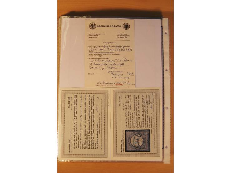 1872/75, Brustschilde-Spezialsammlung: auf 128 Blättern ausstellungsmäßig aufgezogen und beschriftet, dabei gute Einzelfranka