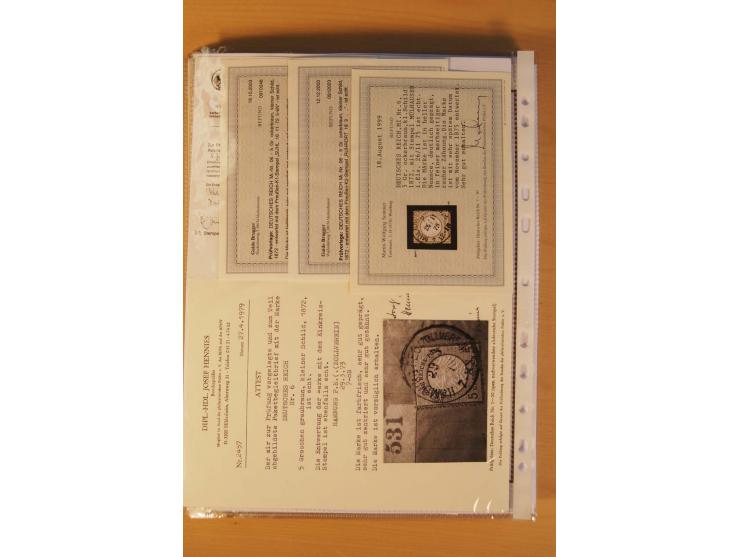 1872/75, Brustschilde-Spezialsammlung: auf 128 Blättern ausstellungsmäßig aufgezogen und beschriftet, dabei gute Einzelfranka