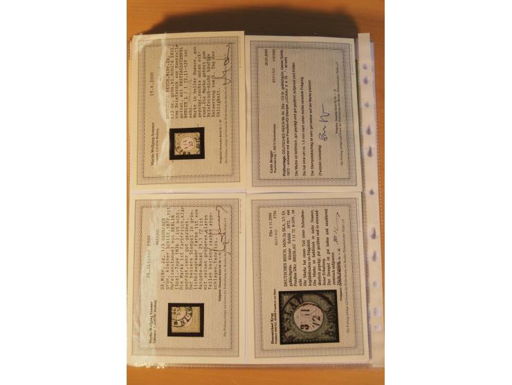 1872/75, Brustschilde-Spezialsammlung: auf 128 Blättern ausstellungsmäßig aufgezogen und beschriftet, dabei gute Einzelfranka