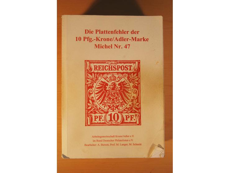 1889/1900 Krone/Adler: Große Forschungs- und Spezialsammlung der Plattenfehler und Fehler nach "Collegium Philatelicum", saub