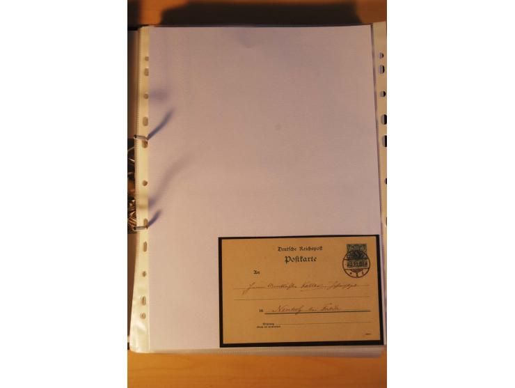 1889/1900, Krone/Adler: große gestempelte Spezialsammlung auf selbstgestalteten Blättern, dabei alle Farben kpl., vielfach me