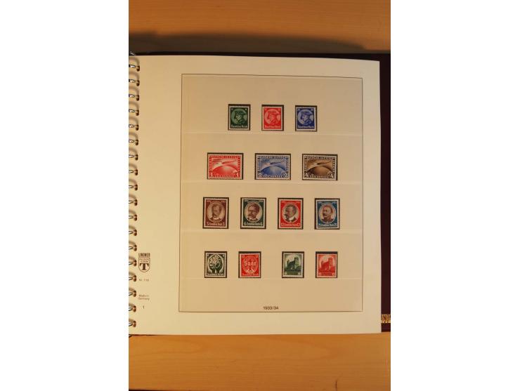 1923/45, postfrische kpl. Sammlung incl. Dienst, nur wenige Werte ungebraucht oder mit kleinen Gummimängeln,etliche sign. und