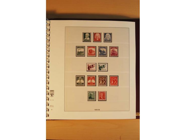 1923/45, postfrische kpl. Sammlung incl. Dienst, nur wenige Werte ungebraucht oder mit kleinen Gummimängeln,etliche sign. und