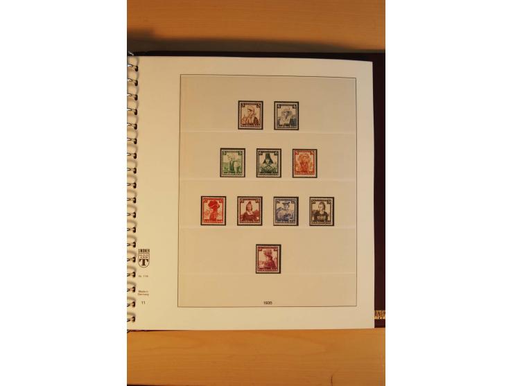1923/45, postfrische kpl. Sammlung incl. Dienst, nur wenige Werte ungebraucht oder mit kleinen Gummimängeln,etliche sign. und