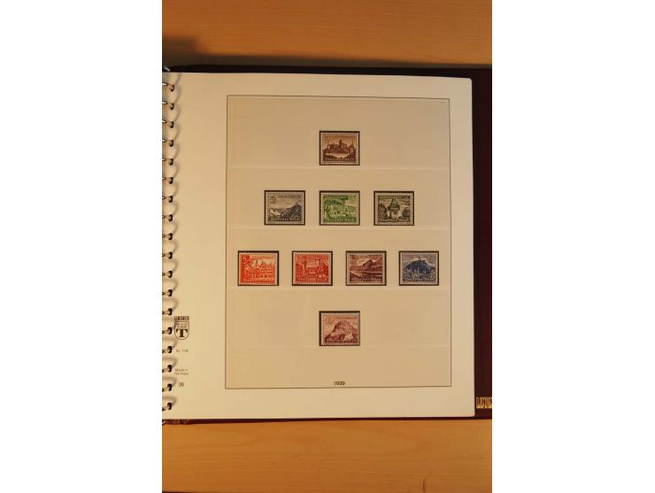 1923/45, postfrische kpl. Sammlung incl. Dienst, nur wenige Werte ungebraucht oder mit kleinen Gummimängeln,etliche sign. und