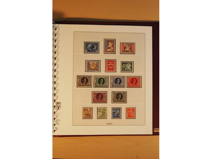 1923/45, postfrische kpl. Sammlung incl. Dienst, nur wenige Werte ungebraucht oder mit kleinen Gummimängeln,etliche sign. und