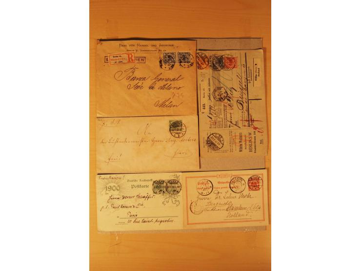 1890/1900, Krone/Adler, interessanter Posten mit rd. 360 Briefen und Karten, dabei viel Auslandspost, R-Briefe, Farben, Marke