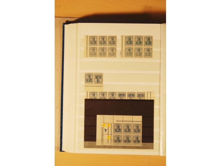 1916/28, meist ungebrauchte Sammlung Heftchenblätter ab Germania bis Weimar mit einigen besseren und auch Stücken mit HAN, zu