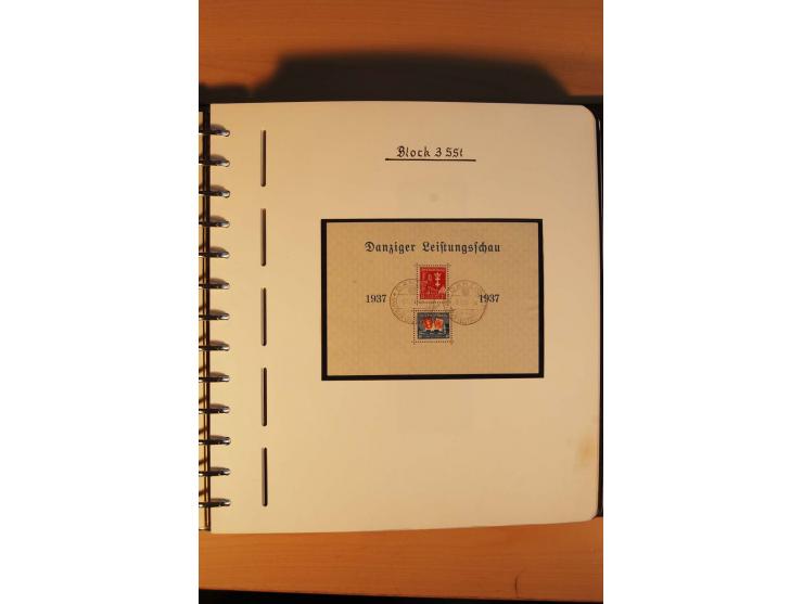 1766/1945, umfangreiche ungebrauchte/postfrische und gestempelte Sammlung mit Briefen und vielen besseren Werten, beginnend m