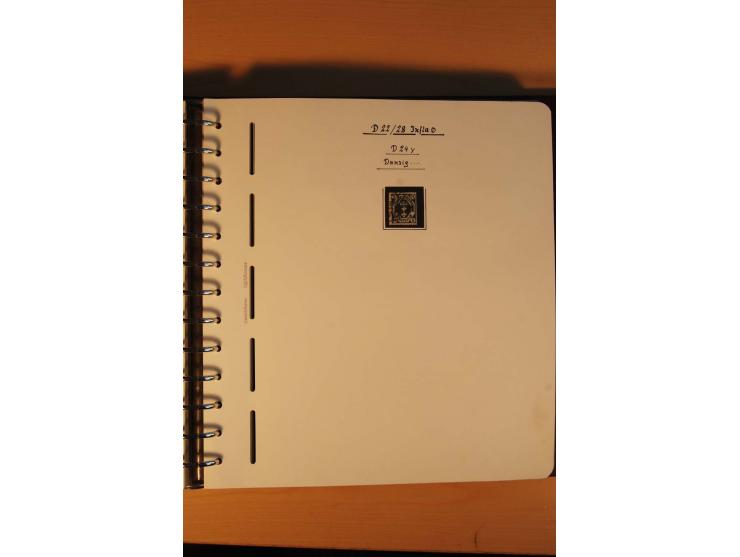 1766/1945, umfangreiche ungebrauchte/postfrische und gestempelte Sammlung mit Briefen und vielen besseren Werten, beginnend m