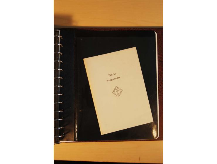 1766/1945, umfangreiche ungebrauchte/postfrische und gestempelte Sammlung mit Briefen und vielen besseren Werten, beginnend m