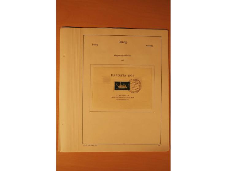 1920/39, ungebrauchte und gestempelte Sammlung mit mittleren Ausgaben
