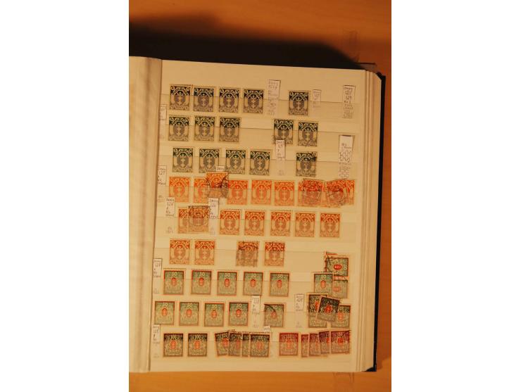 1920/39, postfrische, ungebrauchte und gestempelte Sammlung, dazu noch etwas andere Gebiete