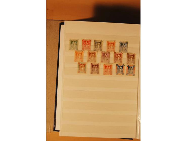 1920/39, postfrische, ungebrauchte und gestempelte Sammlung, dazu noch etwas andere Gebiete