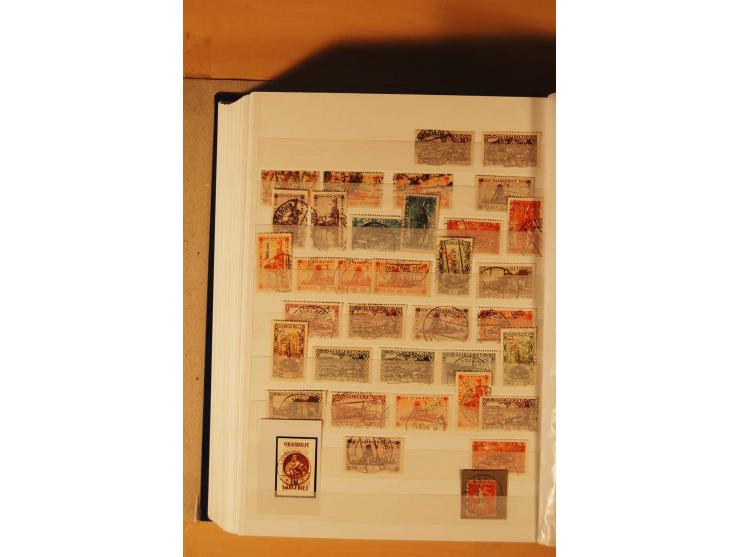 1920/39, postfrische, ungebrauchte und gestempelte Sammlung, dazu noch etwas andere Gebiete
