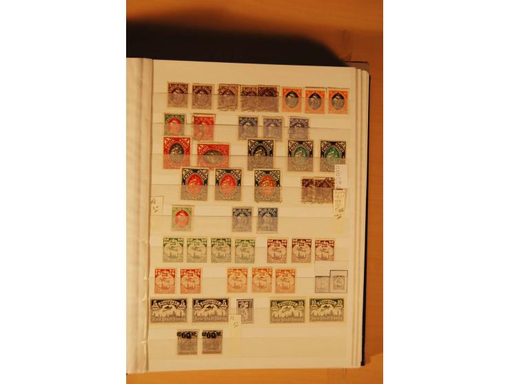 1920/39, postfrische, ungebrauchte und gestempelte Sammlung, dazu noch etwas andere Gebiete