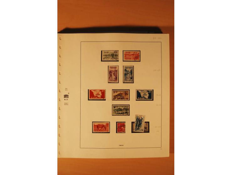 1947/59, ungebrauchte/postfrische und gestempelte Sammlung mit einigen besseren und kompletten Ausgaben, Abarten und weitere 