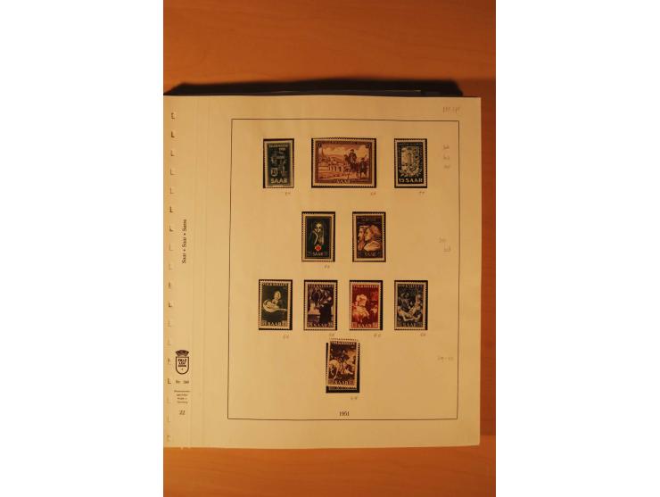 1947/59, ungebrauchte/postfrische und gestempelte Sammlung mit einigen besseren und kompletten Ausgaben, Abarten und weitere 