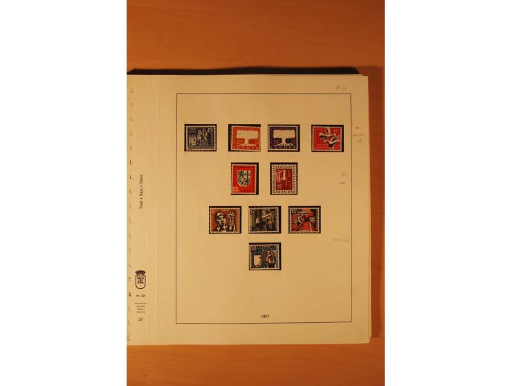 1947/59, ungebrauchte/postfrische und gestempelte Sammlung mit einigen besseren und kompletten Ausgaben, Abarten und weitere 