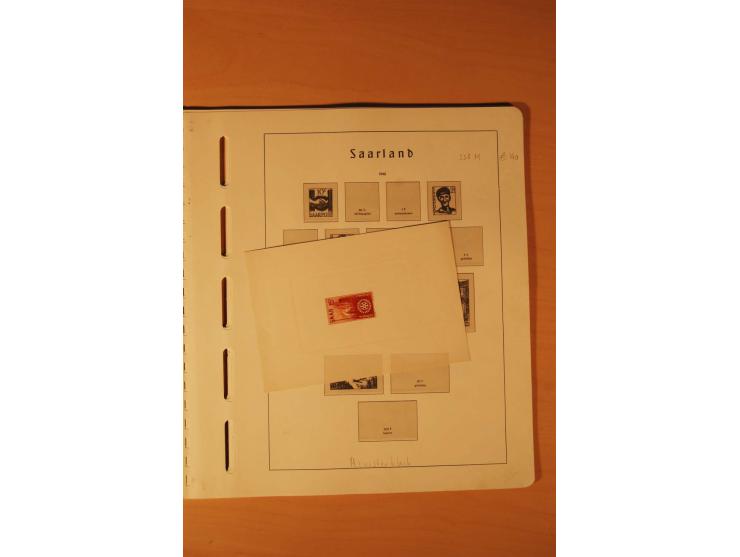 1947/59, ungebrauchte/postfrische und gestempelte Sammlung mit einigen besseren und kompletten Ausgaben, Abarten und weitere 