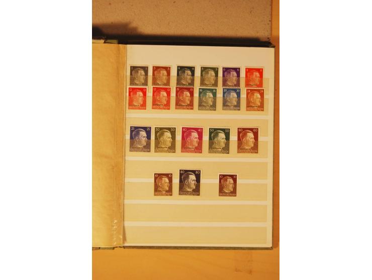 1872/1970 (ca.), postfrische, ungebrauchte und gestempelte Partie mit Sammlungen DR (u.a. Bl. 1 und 2), SBZ, DDR (dabei Marx-