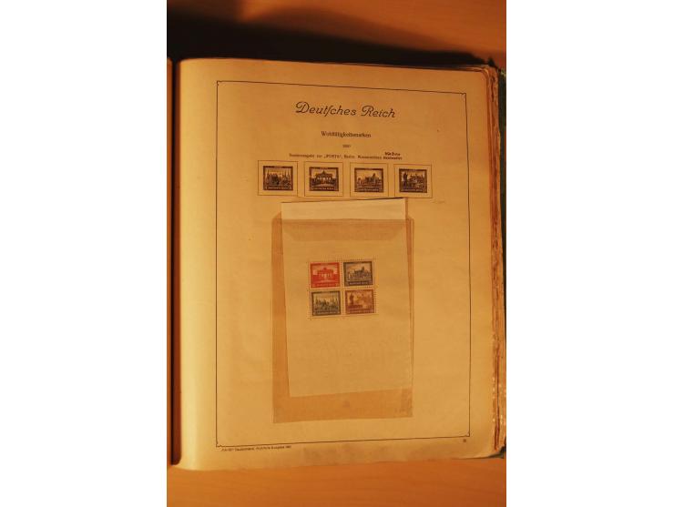 1872/1970 (ca.), postfrische, ungebrauchte und gestempelte Partie mit Sammlungen DR (u.a. Bl. 1 und 2), SBZ, DDR (dabei Marx-