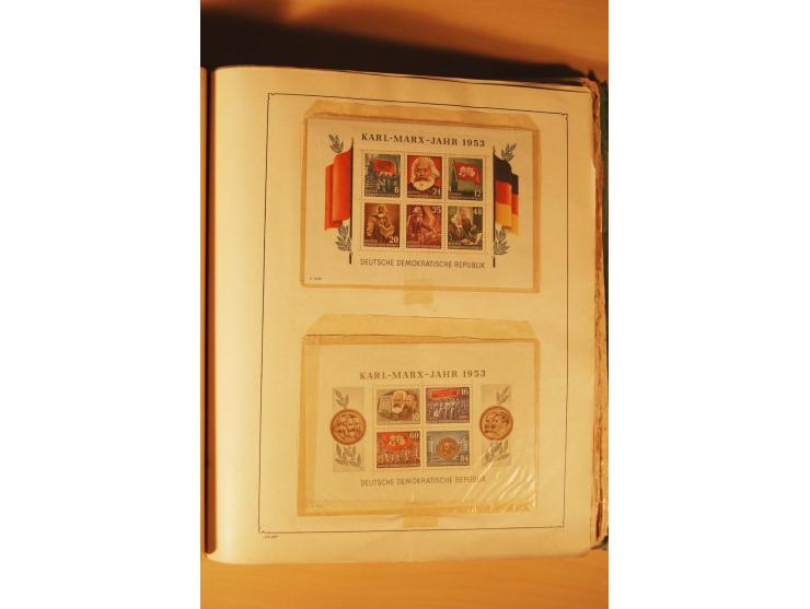 1872/1970 (ca.), postfrische, ungebrauchte und gestempelte Partie mit Sammlungen DR (u.a. Bl. 1 und 2), SBZ, DDR (dabei Marx-
