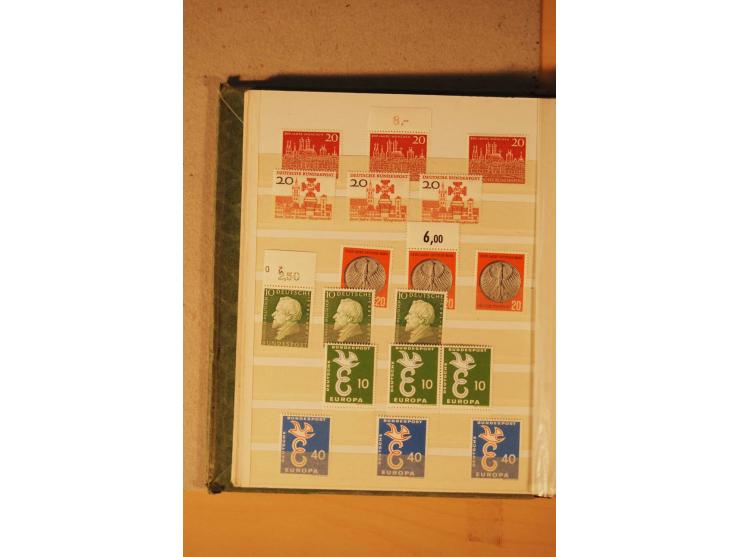 1872/1970 (ca.), postfrische, ungebrauchte und gestempelte Partie mit Sammlungen DR (u.a. Bl. 1 und 2), SBZ, DDR (dabei Marx-