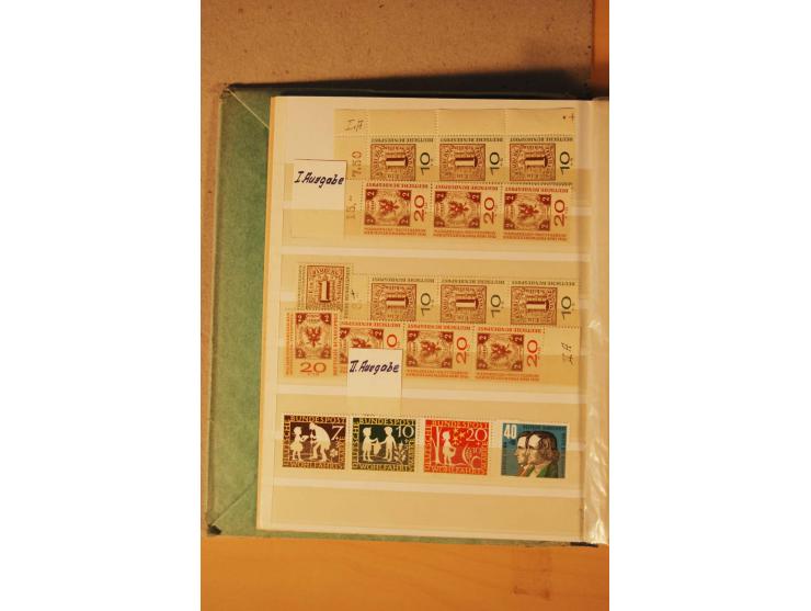 1872/1970 (ca.), postfrische, ungebrauchte und gestempelte Partie mit Sammlungen DR (u.a. Bl. 1 und 2), SBZ, DDR (dabei Marx-