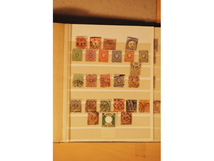 1872/1970 (ca.), postfrische, ungebrauchte und gestempelte Partie mit Sammlungen DR (u.a. Bl. 1 und 2), SBZ, DDR (dabei Marx-