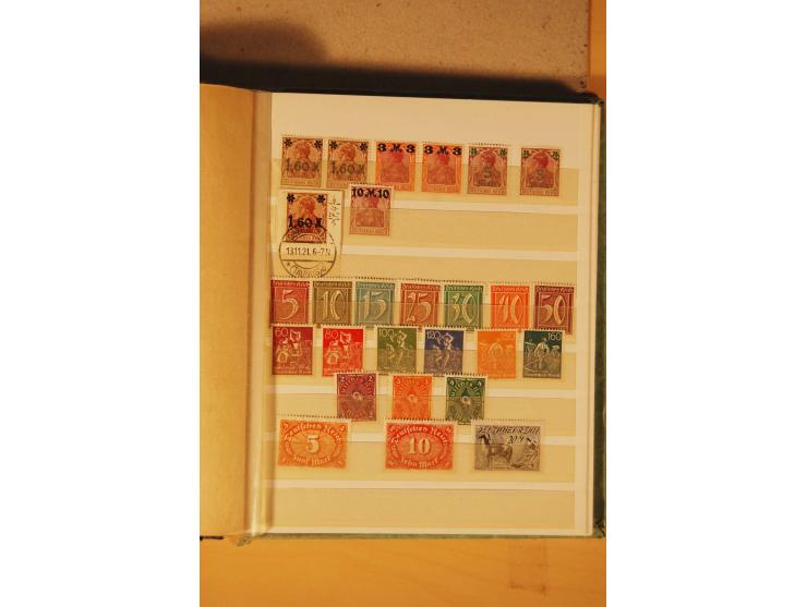 1872/1970 (ca.), postfrische, ungebrauchte und gestempelte Partie mit Sammlungen DR (u.a. Bl. 1 und 2), SBZ, DDR (dabei Marx-