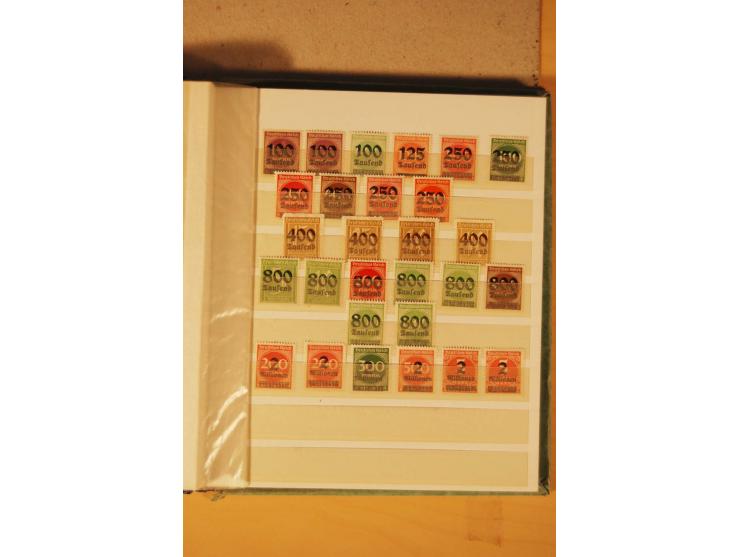 1872/1970 (ca.), postfrische, ungebrauchte und gestempelte Partie mit Sammlungen DR (u.a. Bl. 1 und 2), SBZ, DDR (dabei Marx-