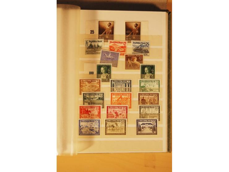 1872/1970 (ca.), postfrische, ungebrauchte und gestempelte Partie mit Sammlungen DR (u.a. Bl. 1 und 2), SBZ, DDR (dabei Marx-
