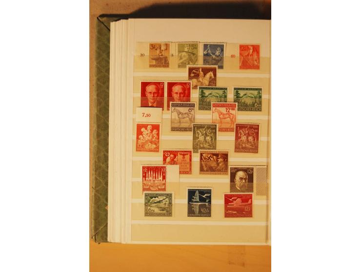 1872/1970 (ca.), postfrische, ungebrauchte und gestempelte Partie mit Sammlungen DR (u.a. Bl. 1 und 2), SBZ, DDR (dabei Marx-