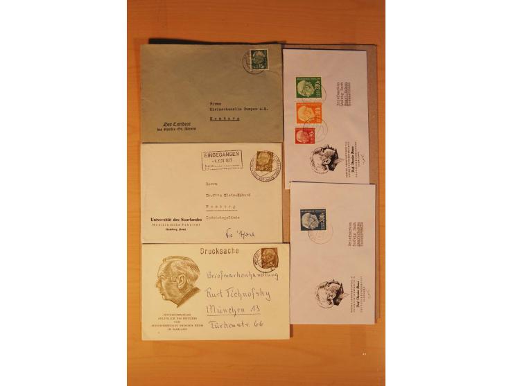 1946/59, ca. 60 Briefe und Karten mit Ziffern- und Arbeiterfrankaturen inkl. etlichen Zehnfachfrankaturen, dazu 40 Briefe/Kar