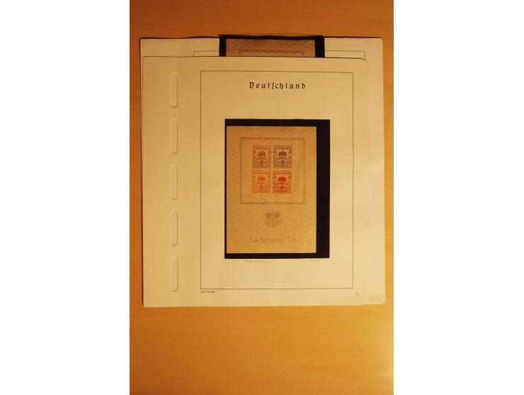 FINSTERWALDE: 1946, Sammlungsposten auf Albenblättern mit Farben, Papierabarten, Abarten, Plattenfehlern und Versuchszähnunge