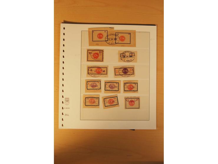 FREDERSDORF: 1945, umfangreicher Sammlungsbestand auf Albenblättern mit auch schönen Briefstücken und Briefen/Karten, dabei v