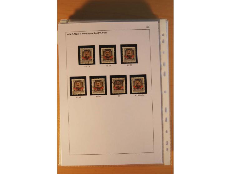1949/90, postfrische und gestempelte stark spezialisierte Sammlung mit zahlreichen Abarten, Typen, Plattenfehlern und Zusamme