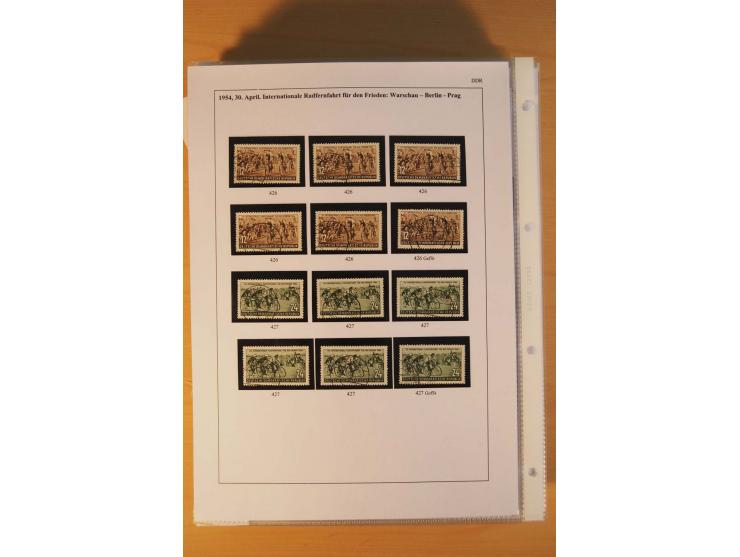 1949/90, postfrische und gestempelte stark spezialisierte Sammlung mit zahlreichen Abarten, Typen, Plattenfehlern und Zusamme